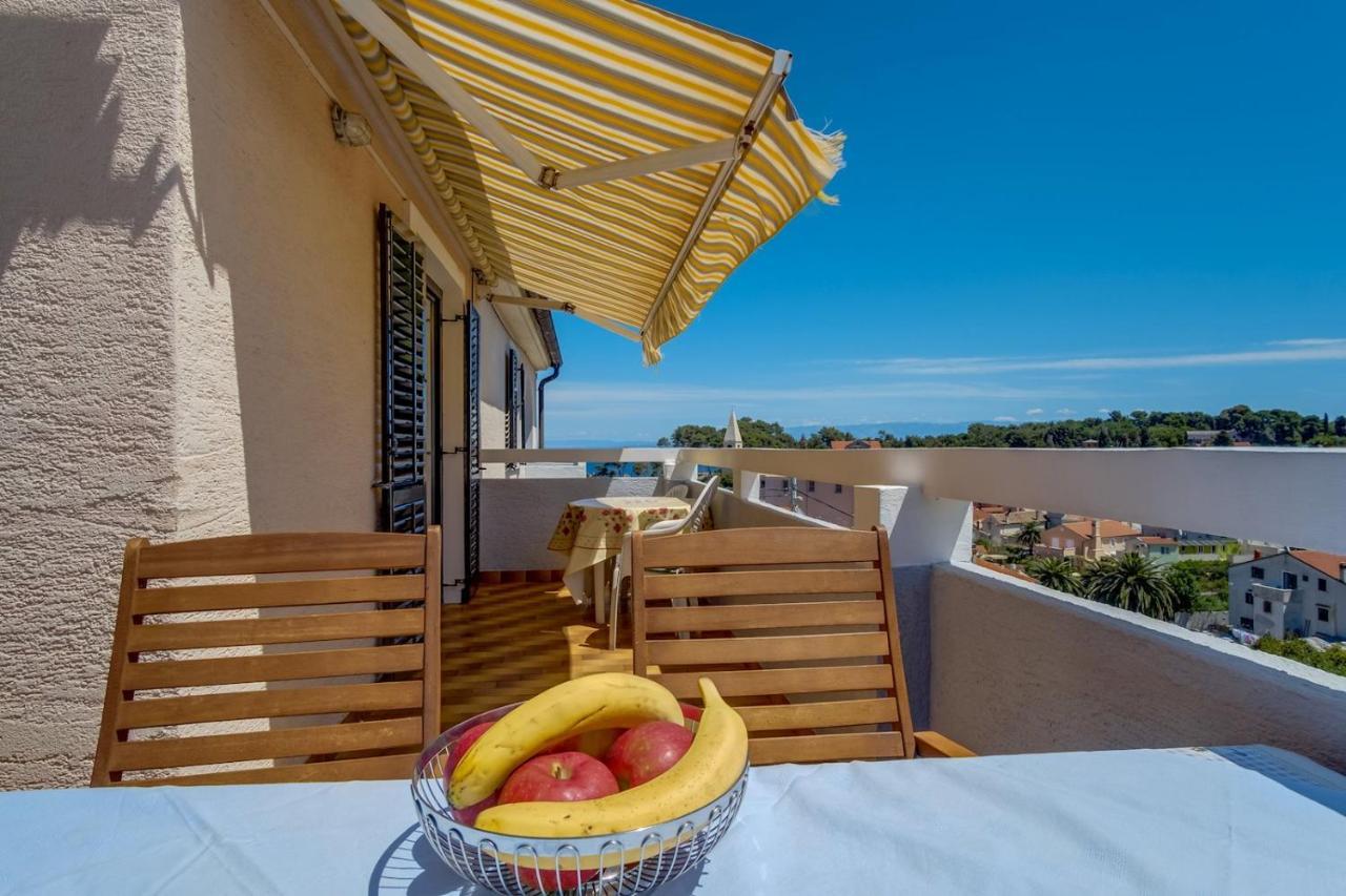 Apartmani Nadalina Veli Lošinj Exterior foto